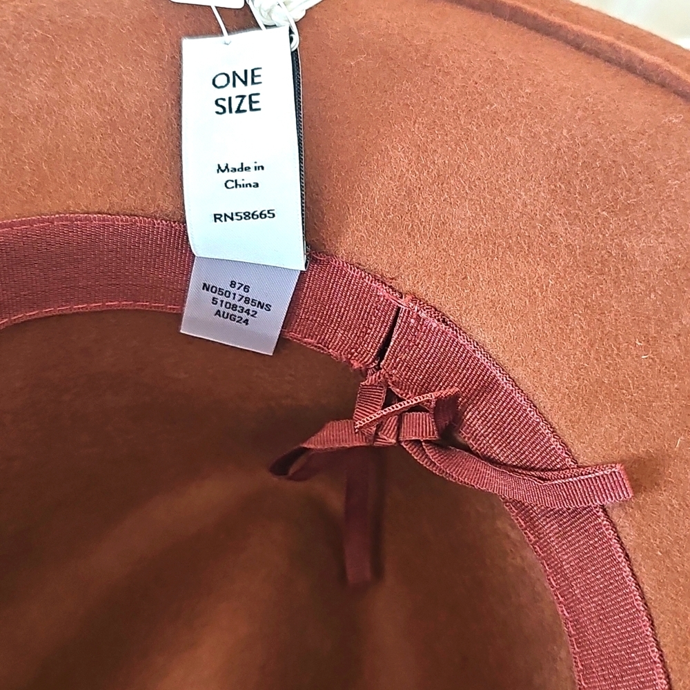 NWT Nordstrom Wool Felt Panama Hat with Brown Belt/Gold Accent. One Size - Picture 9 of 14
